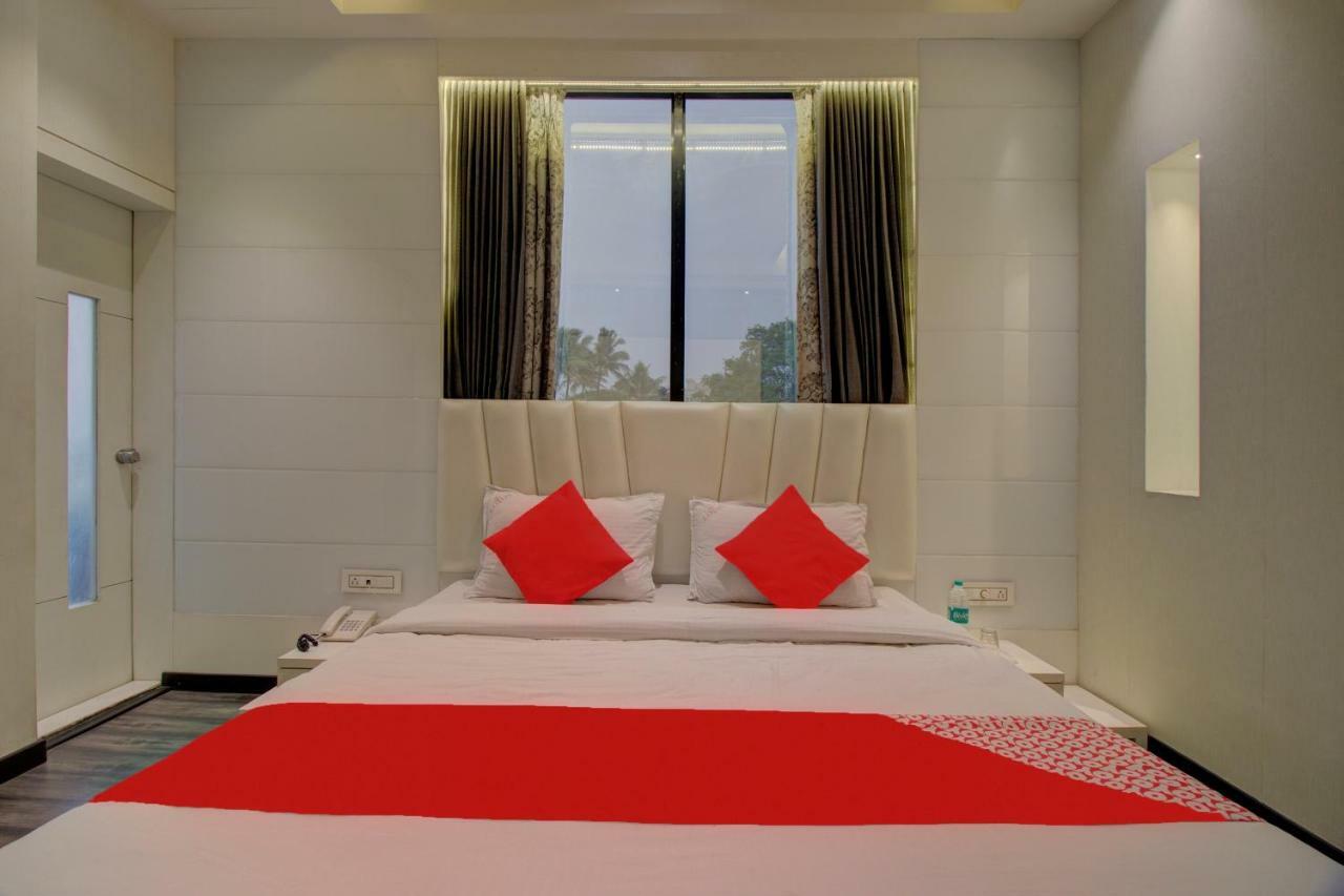Oyo 35844 Hotel Lotus Residency Sāngli Εξωτερικό φωτογραφία